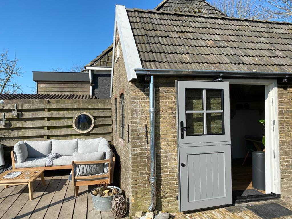 Vakantiehuis In Friesland Voor De Hele Familie Huns ภายนอก รูปภาพ