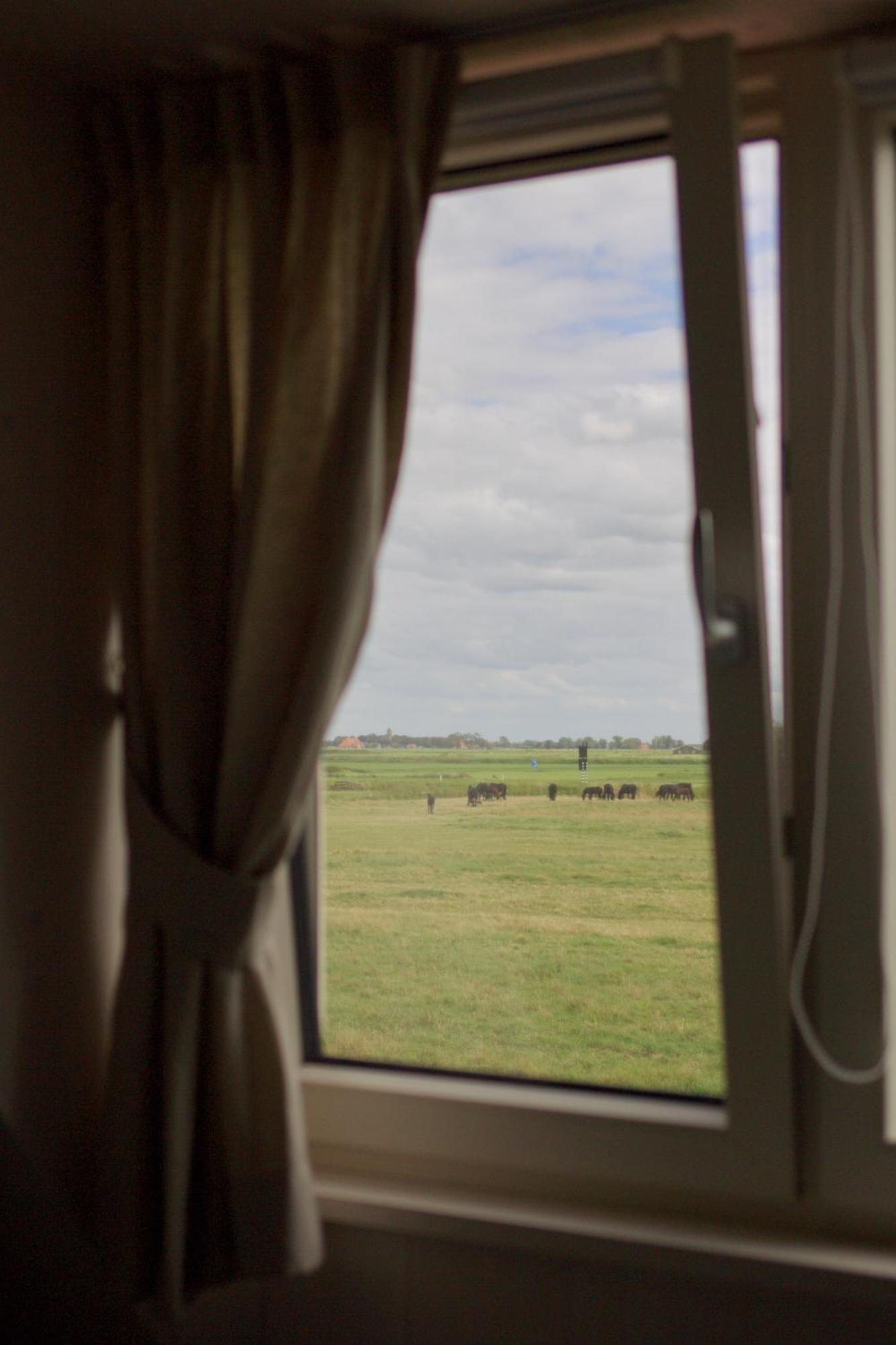 Vakantiehuis In Friesland Voor De Hele Familie Huns ภายนอก รูปภาพ